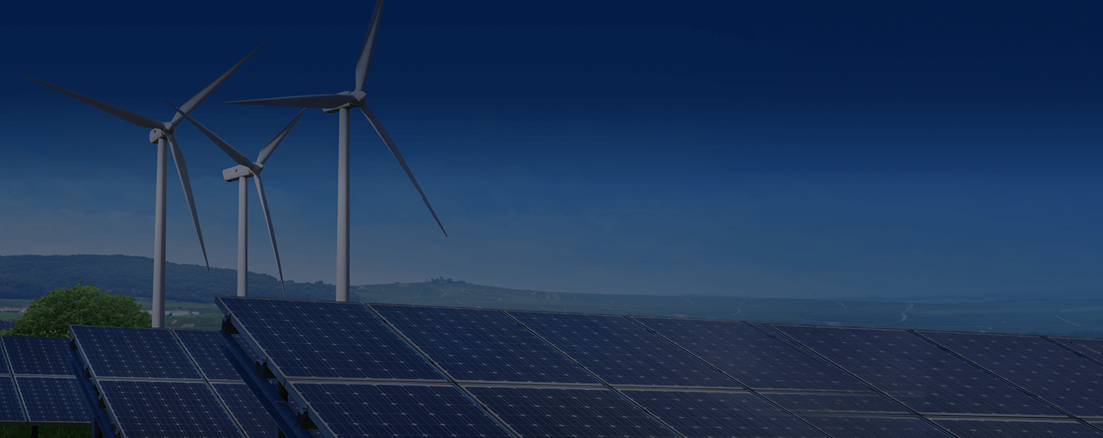 Fuentes de energía renovables, turbinas eólicas y paneles solares